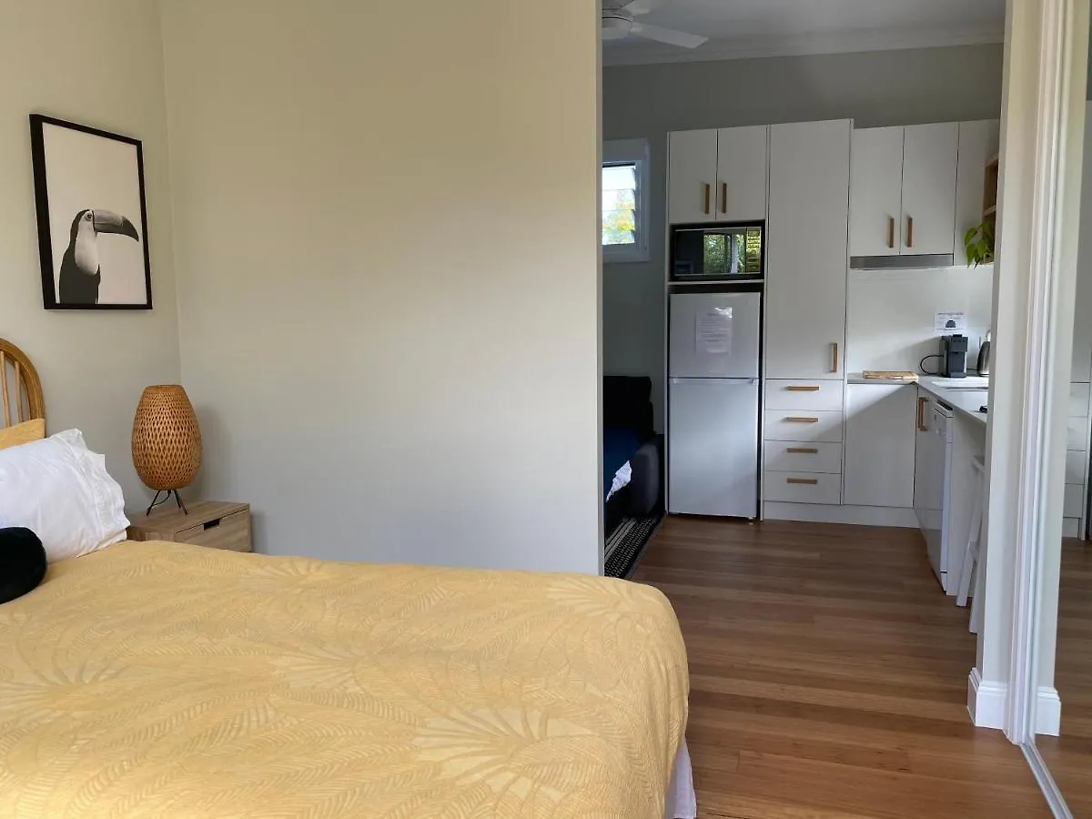 Private 1Bed Guesthouse - Pet Friendly - 180M To River Maroochydore 0*,  Australia